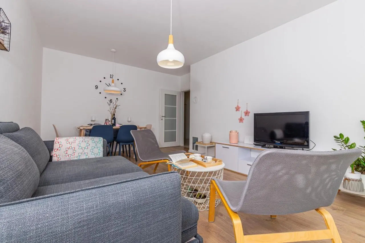 Apartment Vivien Crikvenica 0*,